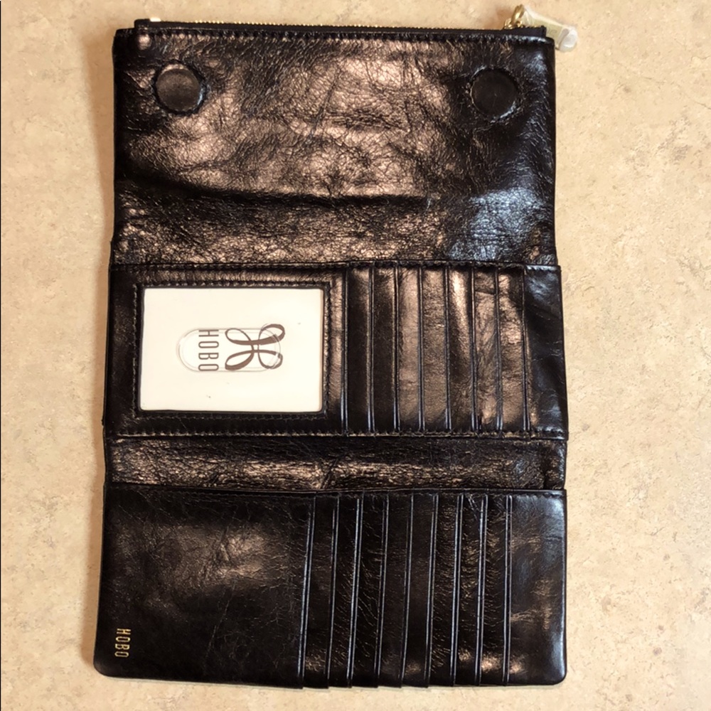 Hobo trifold wallet in black